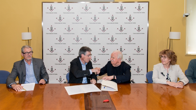 La Fundació Joan Oró cedeix a la Universitat de Lleida el fons documental del científic lleidatà