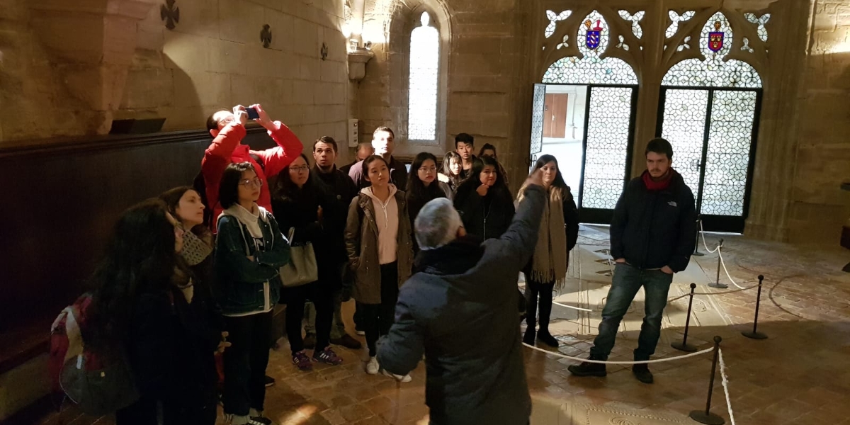 Language Volunteering Activities. Visit to the monastery of Vallbona de les Monges